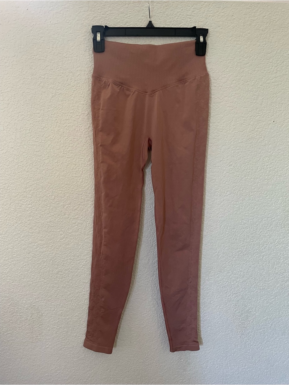 Victoria’s Secret PINK Seamless Satin Leggings Size Small NWT High Rise 26”